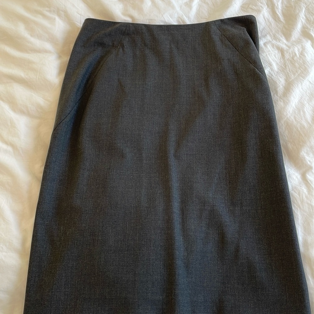 Theory gray wool pencil skirt
